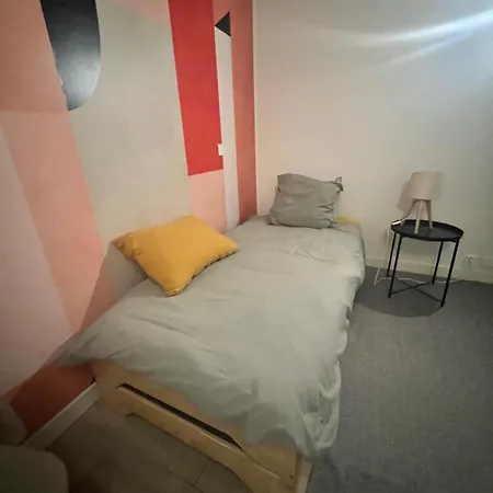 Buttes Chaumont Buttes Chaumont Homestay Paris