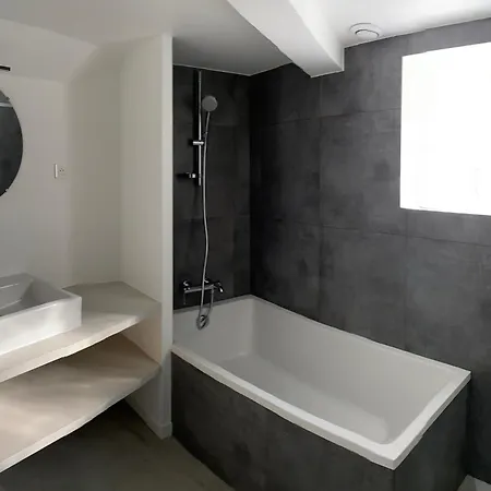 Buttes Chaumont Buttes Chaumont * パリ