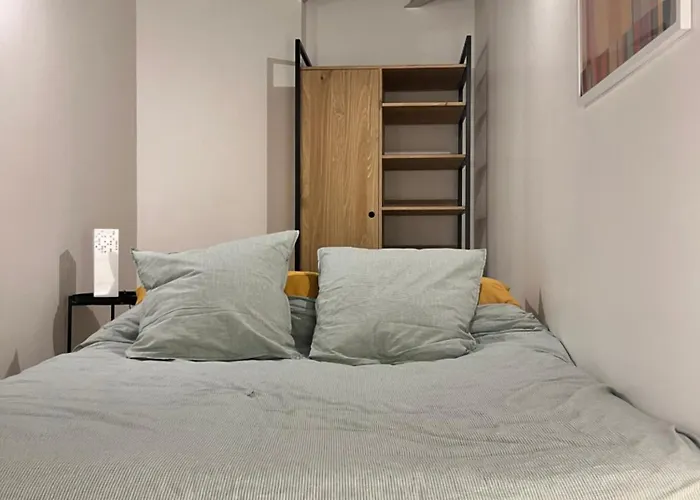 Homestay Buttes Chaumont Buttes Chaumont *