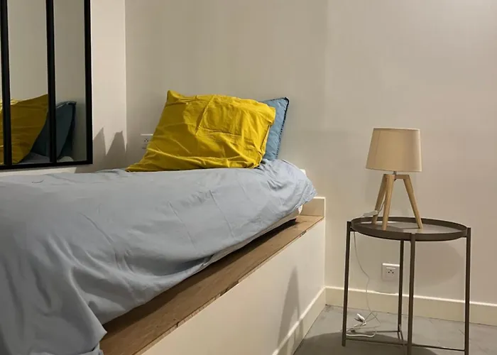 Buttes Chaumont Buttes Chaumont Paris